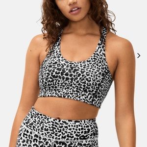 NWT OV Doing Things Snow Leopard Bra
